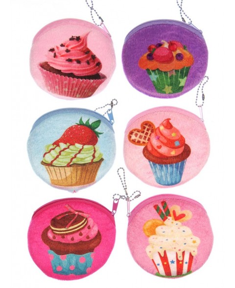 Cake wallet keychain