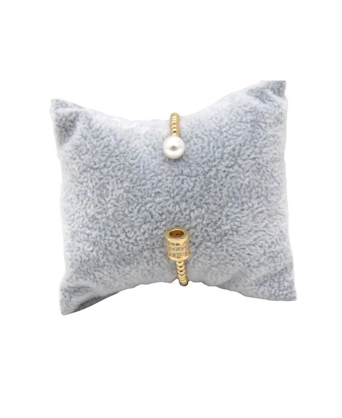 Bracelet with pearl