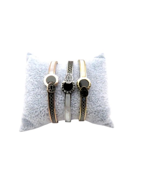 Women's bracelet with snake
